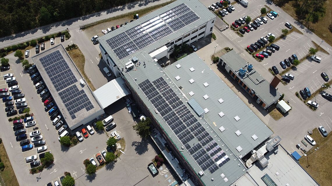 Luftaufnahme PV-Anlage Kraus & Naimer